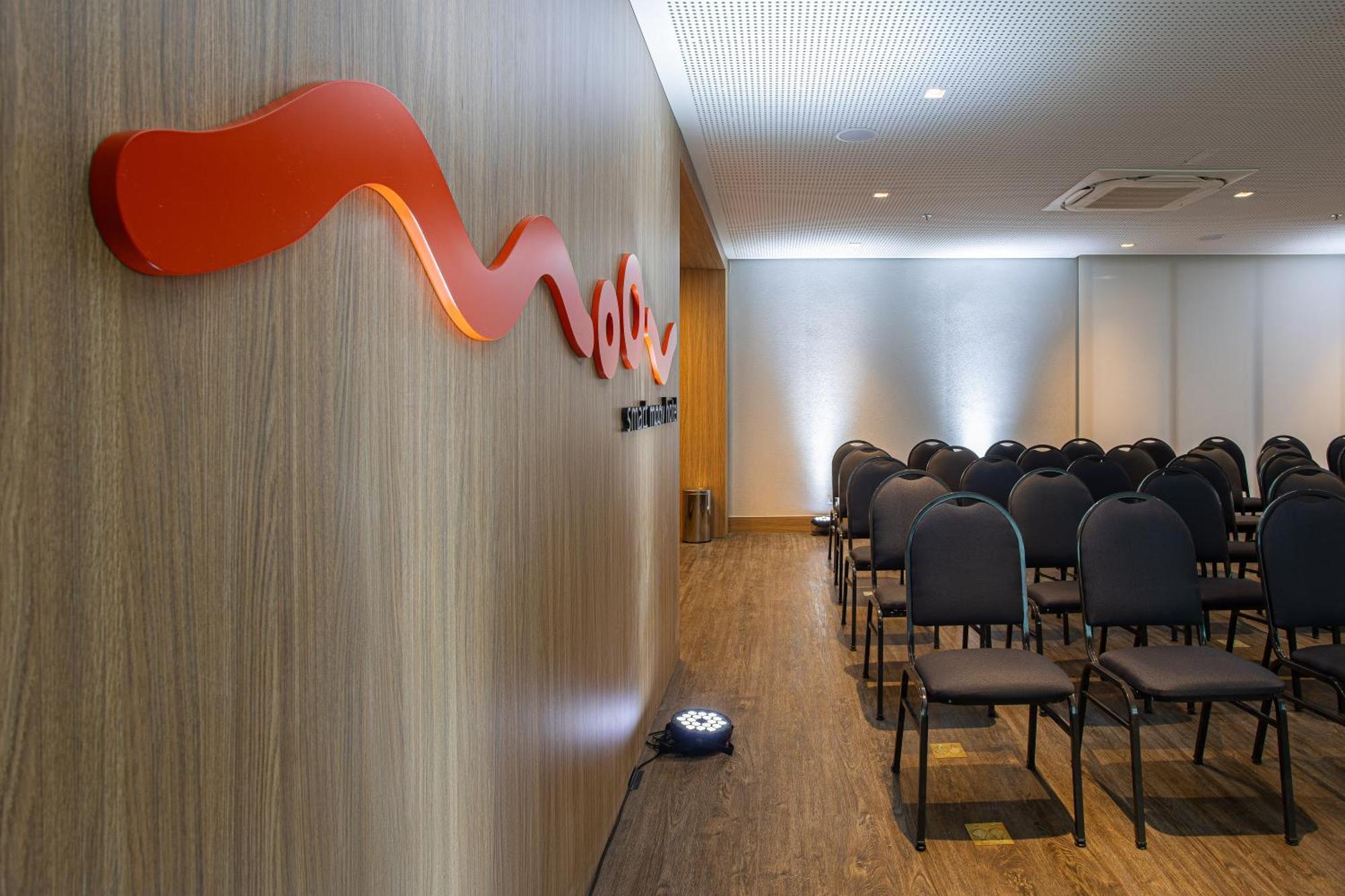 Hotel Moov פורטו אלגרה מראה חיצוני תמונה