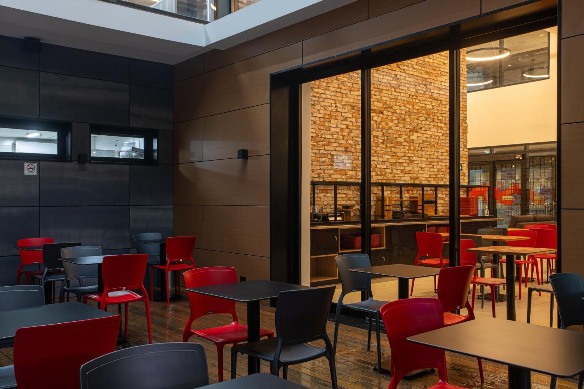 Hotel Moov פורטו אלגרה מראה חיצוני תמונה